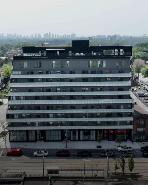 Monza – 836 St Clair
