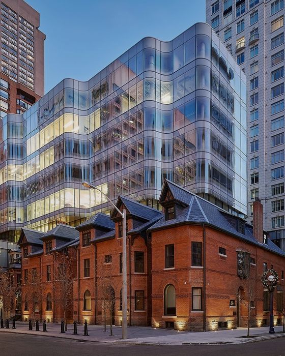 7 St. Thomas, Yorkville